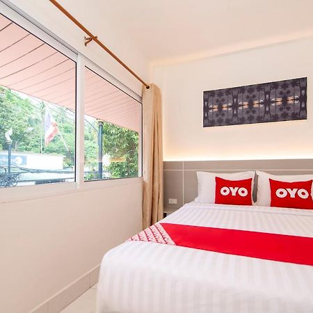 Hotel Oyo 328 Onion House à Plage de Kata Extérieur photo